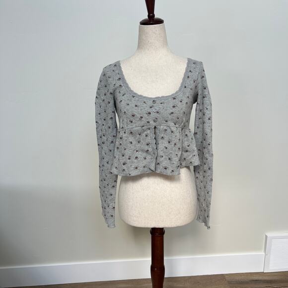 KIRIOUS Women's Long Sleeve Button Front Crop Top Size S In Grey Multi - Picture 2 of 7